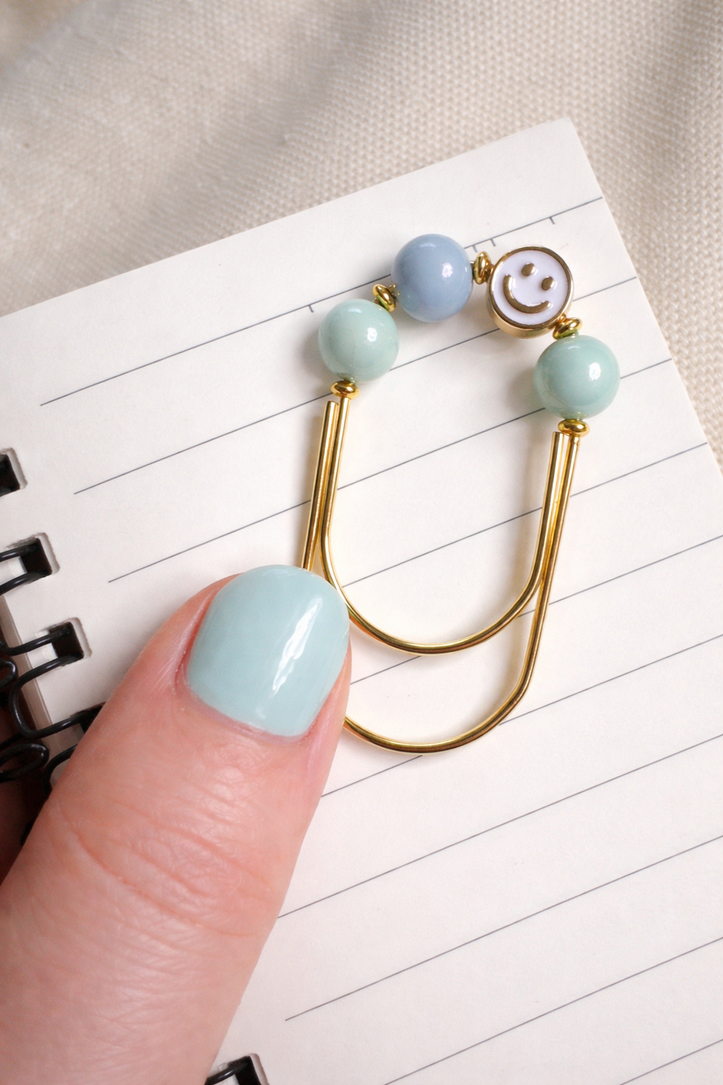 Smiley Planner Clip