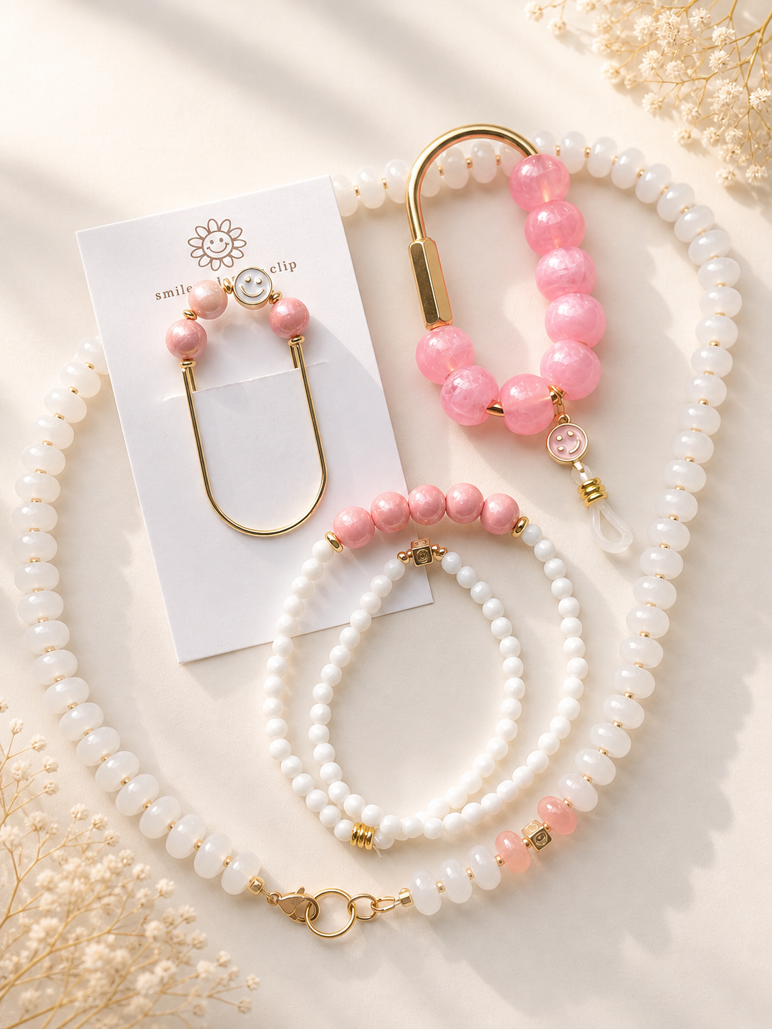 Smiley Bag Charm (Sunglass Holder)