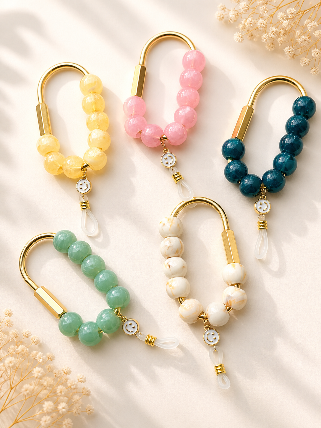 Smiley Bag Charm (Sunglass Holder)